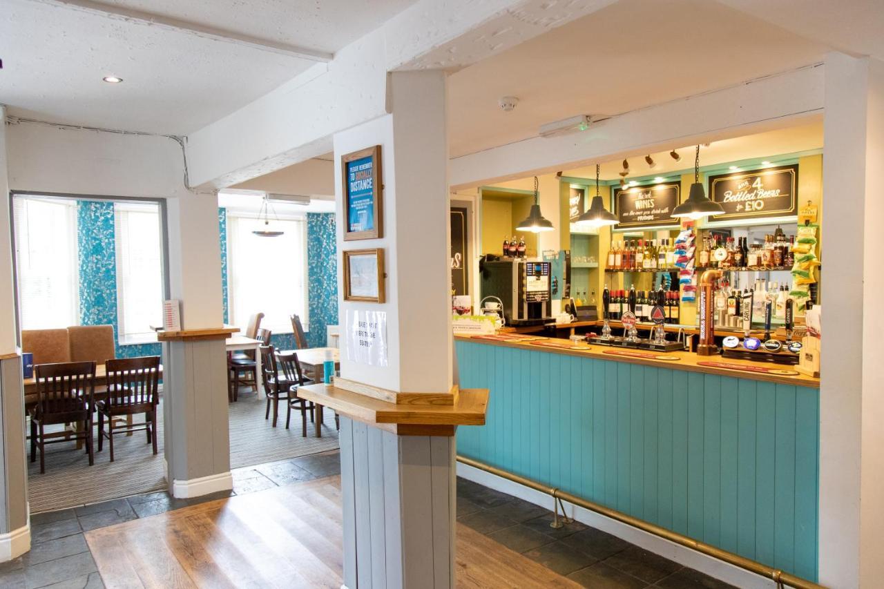 The Unicorn Inn 牛顿索内 外观 照片