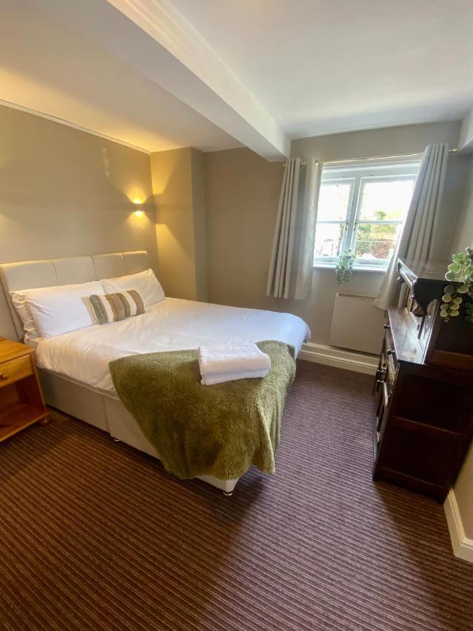 The Unicorn Inn 牛顿索内 外观 照片
