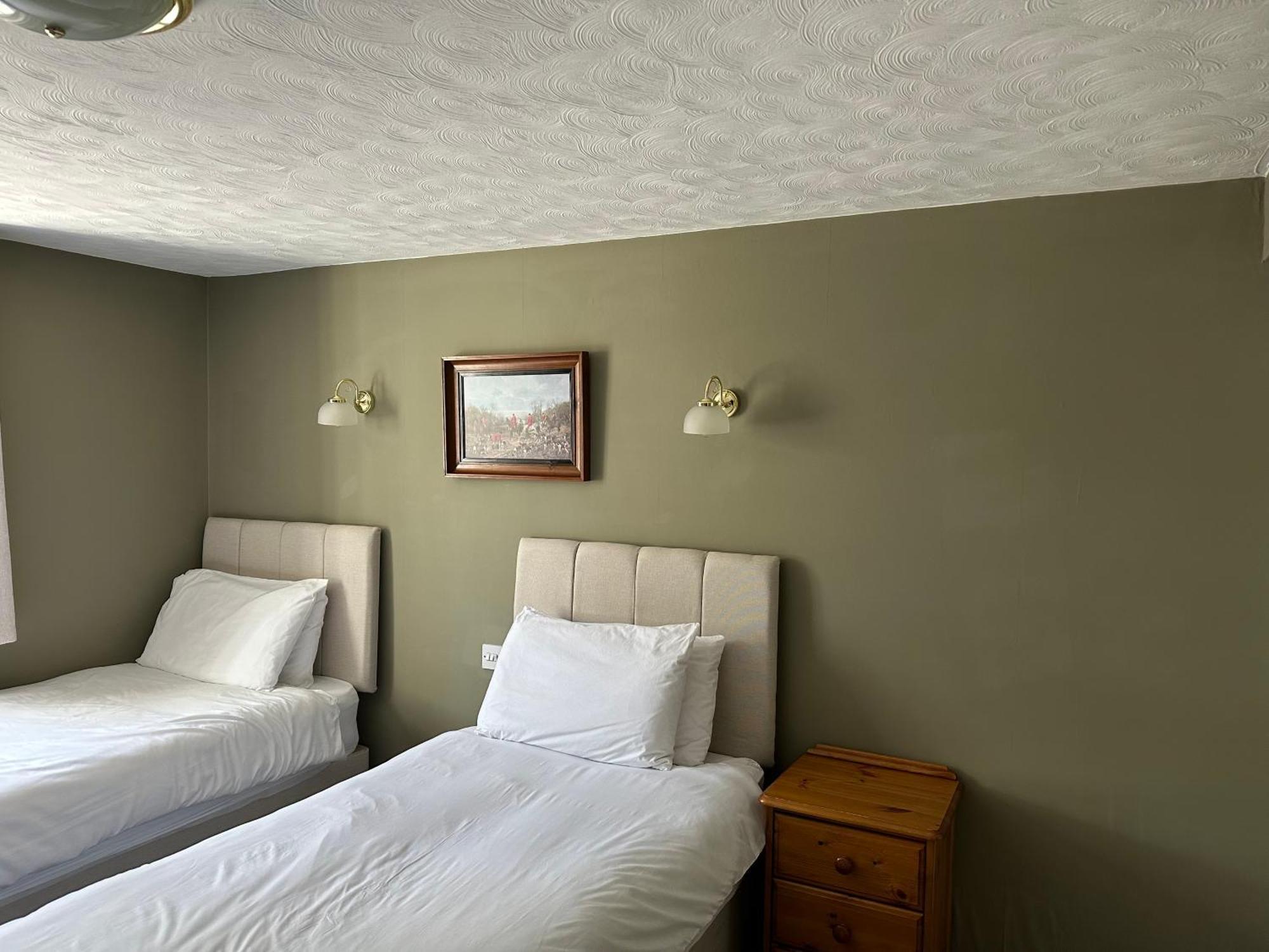 The Unicorn Inn 牛顿索内 客房 照片